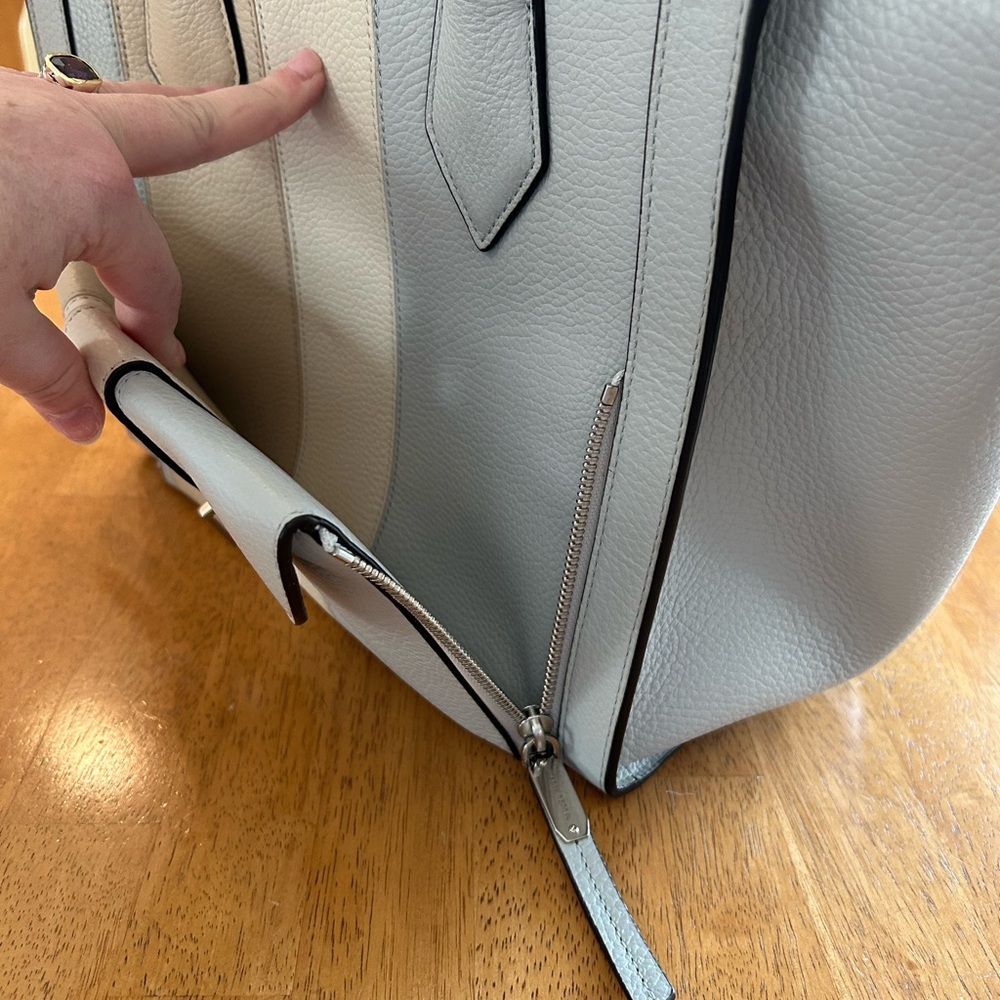 Henri Bendel Rivington Handbag - Picture 9 of 12
